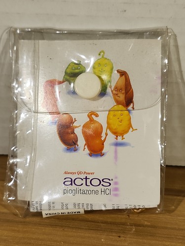 Actos multicolor paperclips - 7,